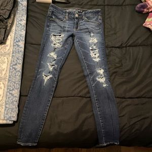 American Eagle dark blue jeans
